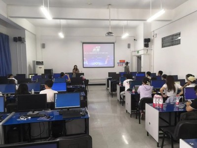 軟件杯 | 蒼穹校園行——西華大學專場沙龍圓滿落幕，聚焦教育軟件開發(fā)新趨勢